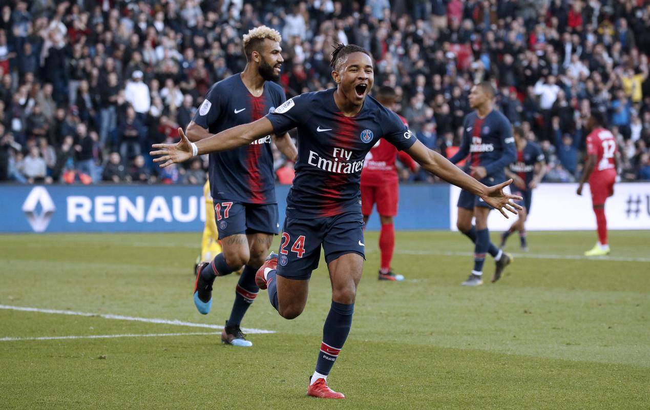 周六033法甲:巴黎圣日尔曼VS尼斯,精选比赛前瞻!